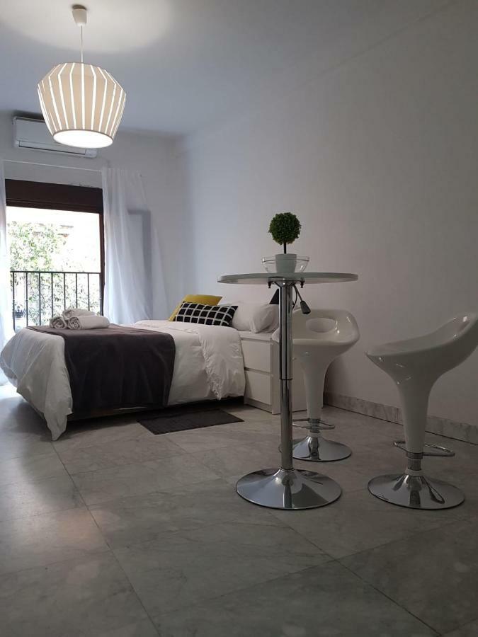 Madrid City Apartments: Huertas Exterior photo
